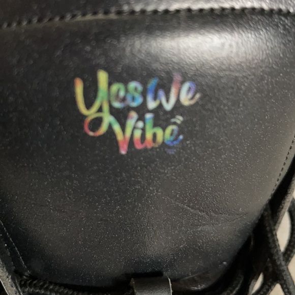 Yes We Vibe PEACEFUL Tie Die Swirl boots - Picture 5 of 10